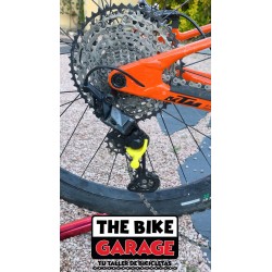 Útil para bloquear la pata del desviador trasero Shimano 12
